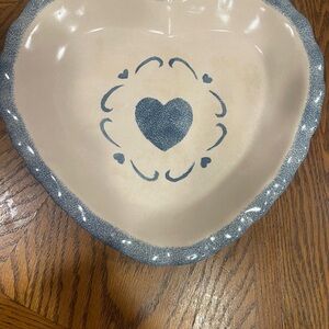 Source Unknown Blue Heart Ceramic Baking Dish